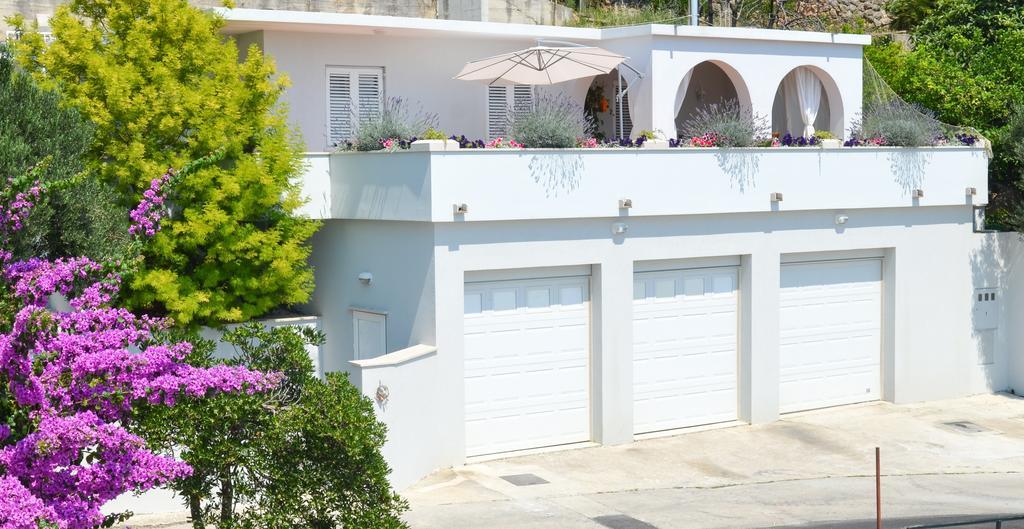 Apartment Infinity Blue Mlini Bagian luar foto
