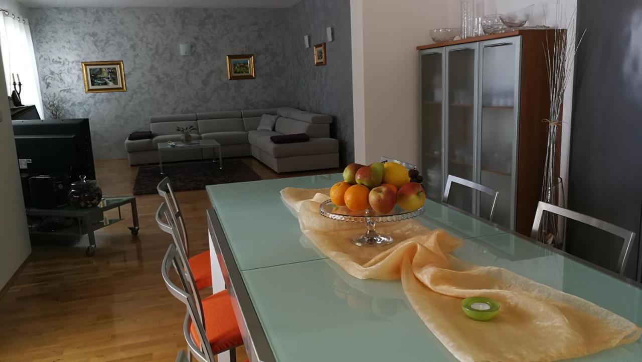 Apartment Infinity Blue Mlini Bagian luar foto