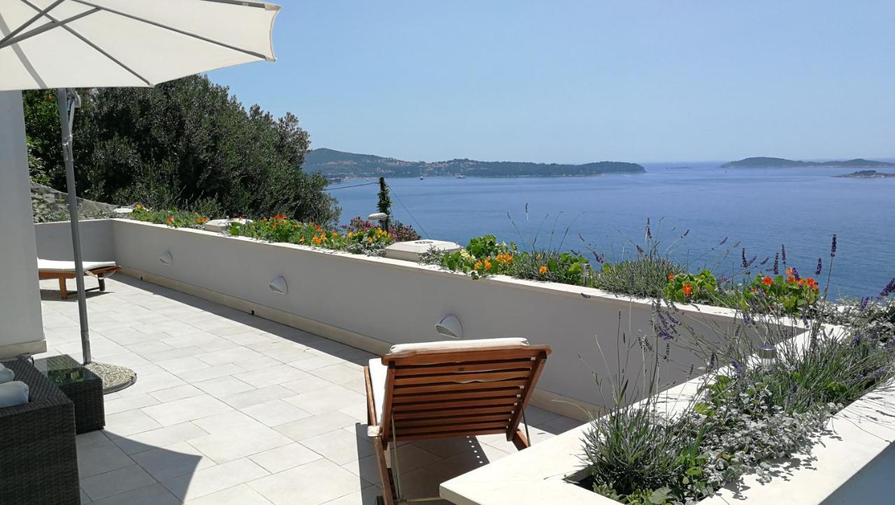 Apartment Infinity Blue Mlini Bagian luar foto
